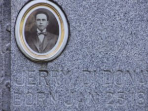 Gravestone for Geremio